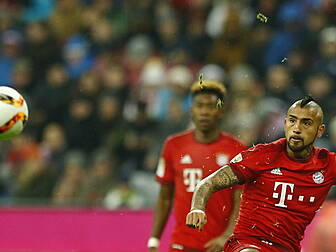 Pep's Vidal signing a like...